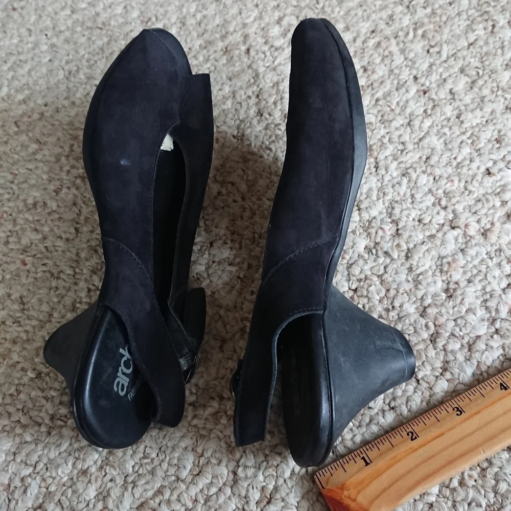Arche Black Leather Slingback Sandals size 8